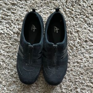 Athletech Black Slip-On Sneakers with Zipper